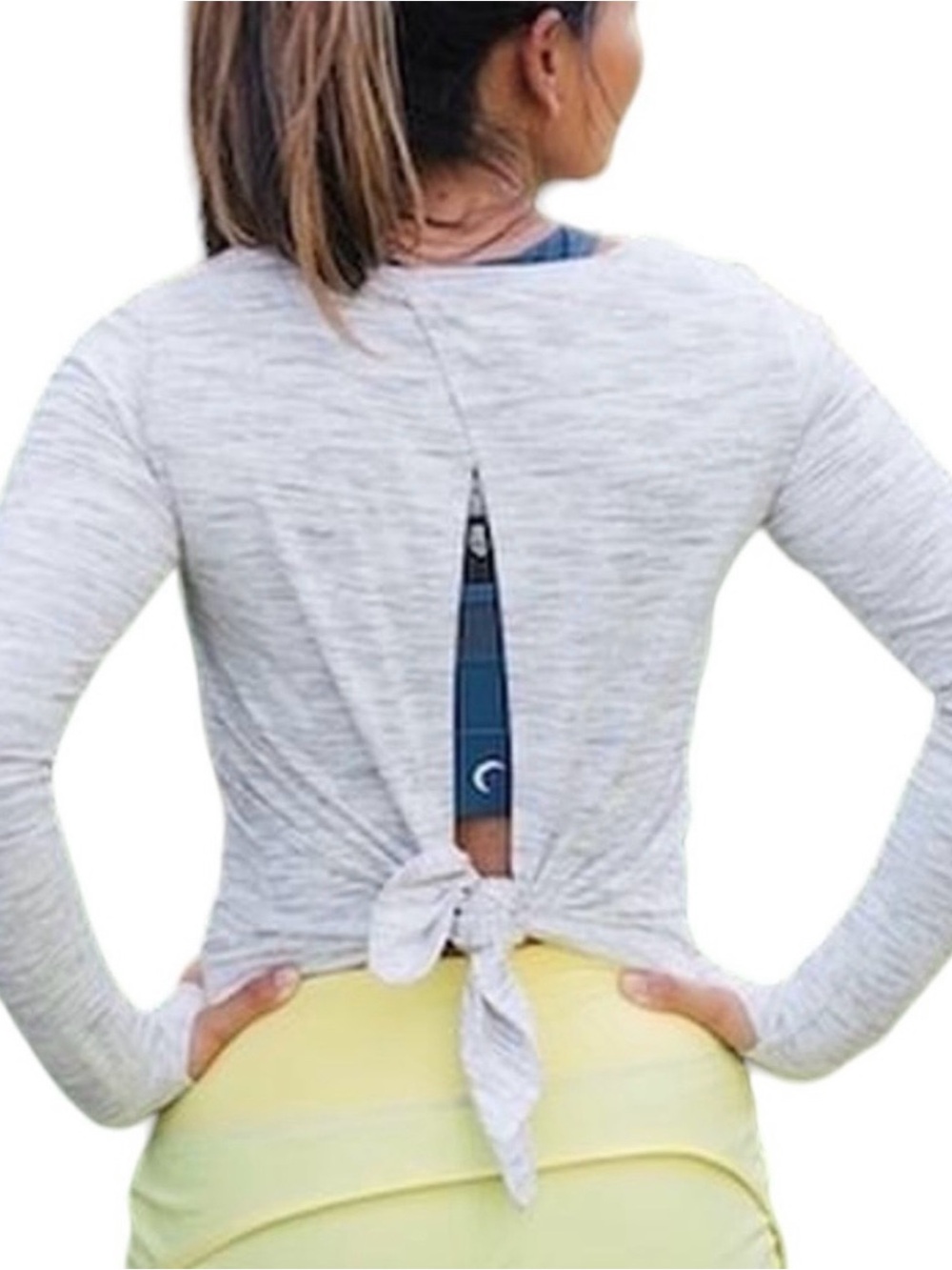 ZYIA: Ash Split Back Long Sleeve
Athletic Shirt - Size Medium - Picture 5 of 10